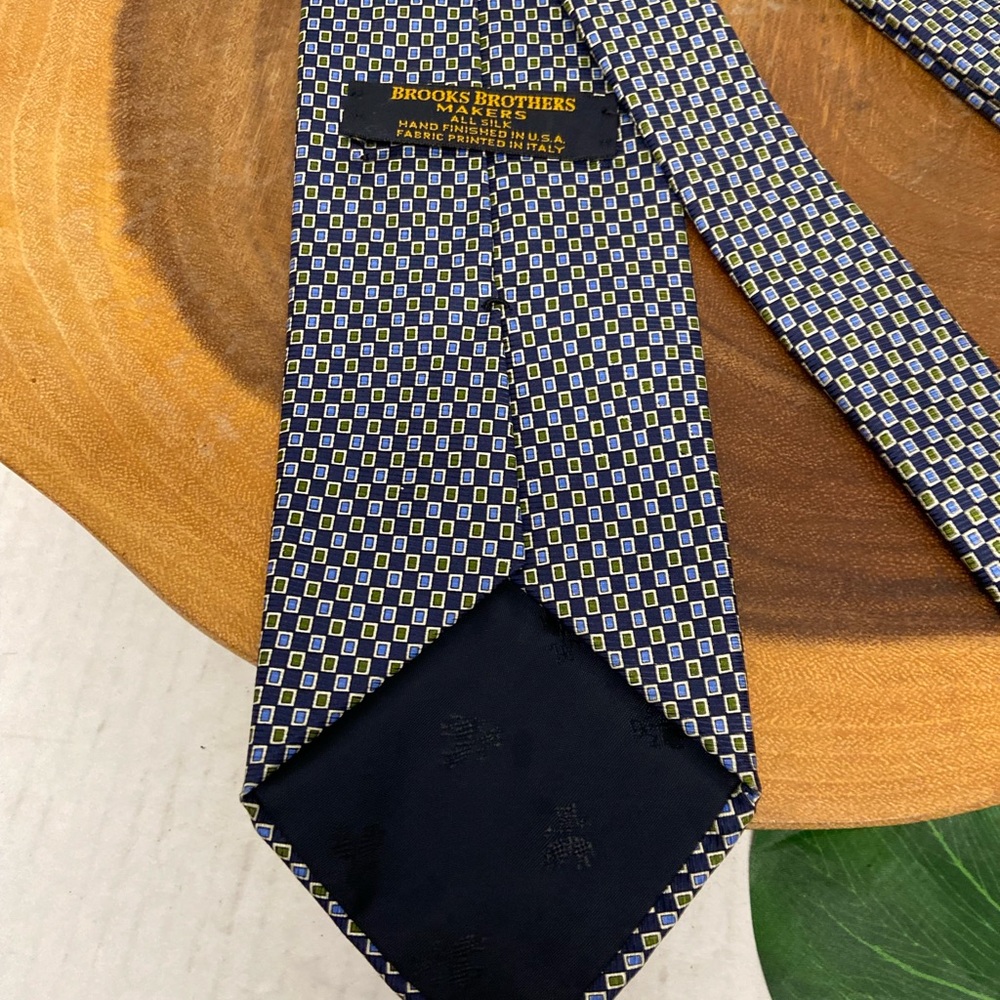 Brooks Brothers Makers Rectangle Pattern Silk Tie - image 5